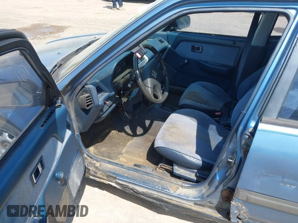 1991 Honda Civic z VIN 1HGED3649ML019481, wystawiony jako IAAI lot #42143741 z przebiegiem 352 104 mil mil oraz . Historia ofert i sprzedaży dostępna na DreamBid. Obrazek 5.