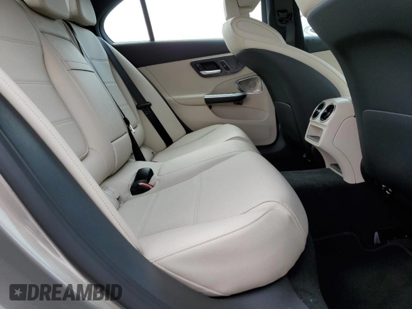 2024 Mercedes-Benz C 300 with VIN W1KAF4HB3RR225141, listed as a Copart auction lot 59585835 with 4,424 mi miles and Salvage title. Bid and sale history available at DreamBid. Image 10.