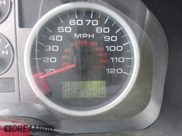 2007 Ford F-150 XLT z VIN 1FTRW14W27KD53977, wystawiony jako IAAI lot #41935006 z przebiegiem 163 444 mil mil oraz . Historia ofert i sprzedaży dostępna na DreamBid. Obrazek 7.
