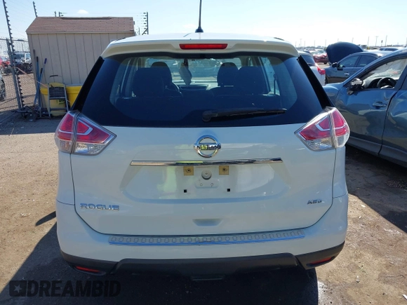 2016 Nissan Rogue SV with VIN KNMAT2MV8GP619010, listed as a IAAI auction lot 40618797 with 201,515 mi miles. Bid and sale history available at carsss.com. Image 17.