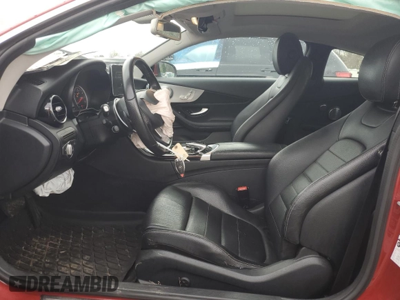 2017 Mercedes-Benz C 300 z VIN WDDWJ4KBXHF328960, wystawiony jako Copart lot #52862365 z przebiegiem 50 904 mil mil oraz Szkoda całkowita • Salvage title. Historia ofert i sprzedaży dostępna na DreamBid. Obrazek 7.