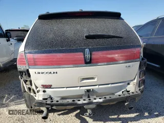 2008 Lincoln MKX with VIN 2LMDU68C38BJ09778, listed as a Copart auction lot 68684864 with 221,179 mi miles and Salvage Title. Bid and sale history available at carsss.com. Image 6.