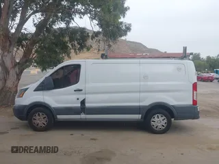2017 Ford Transit с VIN 1FTYR1YM9HKB18814, выставлен на аукционе IAAI как лот 42540293 с пробегом 202 306 миль миль и . История ставок и продаж доступна на DreamBid. Изображение 14.
