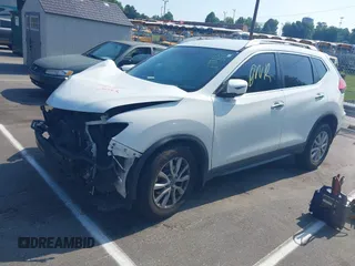 2017 Nissan Rogue SV с VIN KNMAT2MT2HP559659, выставлен на аукционе IAAI как лот 42623822 с пробегом 107 304 миль миль и . История ставок и продаж доступна на DreamBid. Изображение 16.
