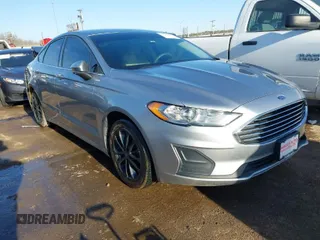 2020 Ford Fusion Hybrid SE with VIN 3FA6P0LU3LR176846, listed as a IAAI auction lot 41760467 with 154,422 mi miles. Bid and sale history available at carsss.com. Image 1.
