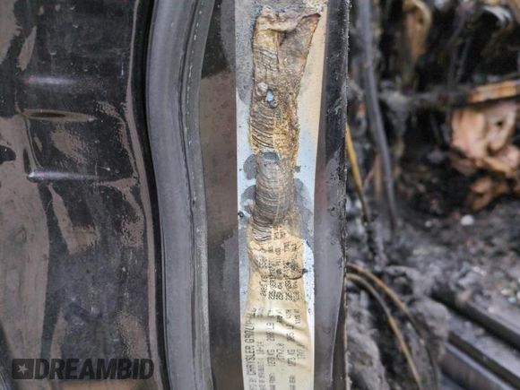 2015 Jeep Cherokee Sport z VIN 1C4PJMAB9FW564237, wystawiony jako Copart lot #51441465 z przebiegiem Nie podano mil oraz Szkoda całkowita • Salvage title. Historia ofert i sprzedaży dostępna na DreamBid. Obrazek 13.