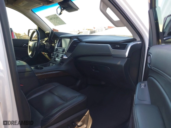 2019 Chevrolet Tahoe LT with VIN 1GNSCBKC7KR183874, listed as a IAAI auction lot 41347304 with 118,902 mi miles. Bid and sale history available at carsss.com. Image 5.