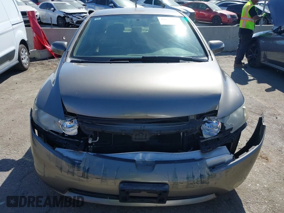 2006 Honda Civic z VIN JHMFA36226S025687, wystawiony jako IAAI lot #41637168 z przebiegiem 185 364 mil mil oraz . Historia ofert i sprzedaży dostępna na DreamBid. Obrazek 6.