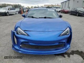 2013 Subaru BRZ Premium with VIN JF1ZCAB11D1610604, listed as a Copart auction lot 82786524 with 112,439 mi miles and Salvage Title. Bid and sale history available at carsss.com. Image 5.
