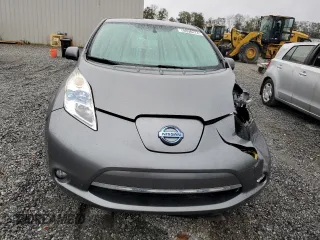 2017 Nissan LEAF SL with VIN 1N4BZ0CP2HC308102, listed as a Copart auction lot 78698474 with 87,432 mi miles and Salvage Title. Bid and sale history available at carsss.com. Image 5.
