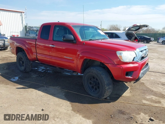 2014 Toyota Tacoma with VIN 5TFUU4EN7EX084785, listed as a IAAI auction lot 41879329 with 133,216 mi miles and . Bid and sale history available at DreamBid. Image 1.