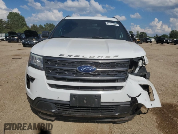 2018 Ford Explorer XLT с VIN 1FM5K8D81JGA62185, выставлен на аукционе Copart как лот 62509555 с пробегом 77 262 миль миль и Списание • Salvage title. История ставок и продаж доступна на DreamBid. Изображение 5.