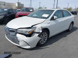 2017 Toyota Camry Hybrid LE with VIN 4T1BD1FK9HU224198, listed as a IAAI auction lot 41544717 with 23,701 mi miles. Bid and sale history available at carsss.com. Image 2.