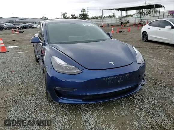 2021 Tesla Model 3 Long Range z VIN 5YJ3E1EB4MF876849, wystawiony jako Copart lot #48927385 z przebiegiem 32 163 mil mil oraz Szkoda całkowita • Salvage title. Historia ofert i sprzedaży dostępna na DreamBid. Obrazek 11.