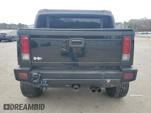 2005 Hummer H2 SUT z VIN 5GRGN22UX5H120312, wystawiony jako Copart lot #43948955 z przebiegiem Nie podano mil oraz Szkoda całkowita • Salvage title. Historia ofert i sprzedaży dostępna na DreamBid. Obrazek 6.