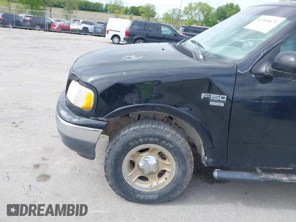 1999 Ford F-150 XL z VIN 2FTRX08L7XCA32562, wystawiony jako IAAI lot #42364671 z przebiegiem Nie podano mil oraz . Historia ofert i sprzedaży dostępna na DreamBid. Obrazek 13.