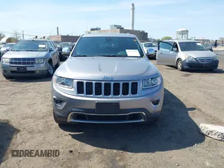 2014 Jeep Grand Cherokee Limited with VIN 1C4RJFBG7EC395138, listed as a IAAI auction lot 42117356 with 202,995 mi miles. Bid and sale history available at carsss.com. Image 12.