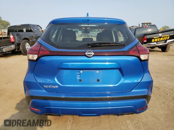 2022 Nissan Kicks S with VIN 3N1CP5BV9NL502811, listed as a Copart auction lot 70958704 with 42,814 mi miles and Salvage Title. Bid and sale history available at carsss.com. Image 6.