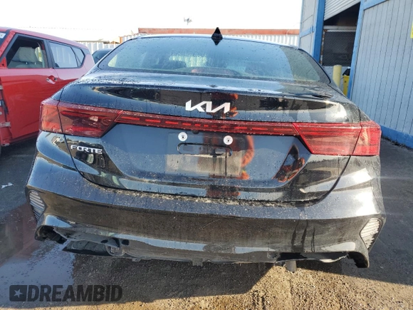 2024 Kia Forte LXS with VIN 3KPF24AD2RE768967, listed as a Copart auction lot 52128935 with 27,500 mi miles and Non Repairable. Bid and sale history available at carsss.com. Image 6.