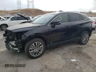 2022 Toyota Venza LE with VIN JTEAAAAH3NJ093024, listed as a Copart auction lot 82700193 with 39,635 mi miles. Bid and sale history available at carsss.com. Image 1.