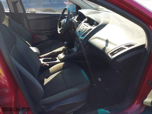 2012 Ford Focus SE with VIN 1FAHP3K26CL460206, listed as a IAAI auction lot 41844876 with 159,864 mi miles. Bid and sale history available at carsss.com. Image 5.