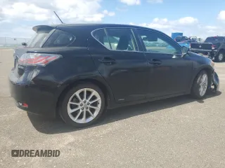 2012 Lexus CT 200h z VIN JTHKD5BHXC2112504, wystawiony jako Copart lot #47883655 z przebiegiem 120 805 mil mil oraz Czysty tytuł • Clean title. Historia ofert i sprzedaży dostępna na DreamBid. Obrazek 3.