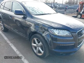 2014 Audi Q7 3.0T S line Prestige with VIN WA1DGAFEXED002838, listed as a IAAI auction lot 41666474 with 102,096 mi miles. Bid and sale history available at carsss.com. Image 6.