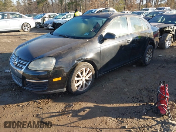 2010 Volkswagen Jetta Limited Edition с VIN 3VWAX7AJ4AM141777, выставлен на аукционе IAAI как лот 41461764 с пробегом 221 764 миль миль и . История ставок и продаж доступна на DreamBid. Изображение 19.