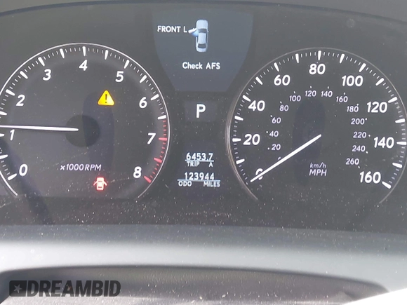 2009 Lexus LS 460 с VIN JTHCL46F095001574, выставлен на аукционе IAAI как лот 42115283 с пробегом 123 944 миль миль и . История ставок и продаж доступна на DreamBid. Изображение 7.