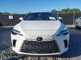 2023 Lexus RX 350 z VIN JTJCHMAA7P2002716, wystawiony jako IAAI lot #42043659 z przebiegiem 49 209 mil mil oraz . Historia ofert i sprzedaży dostępna na DreamBid. Obrazek 12.