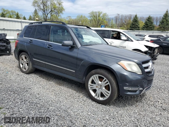 2014 Mercedes-Benz GLK 350 with VIN WDCGG5HB5EG231899, listed as a Copart auction lot 55340645 with Not Provided miles and Clean Title. Bid and sale history available at carsss.com. Image 4.