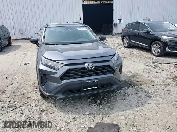 2021 Toyota RAV4 LE with VIN 2T3F1RFV0MC206839, listed as a Copart auction lot 60521145 with 54,314 mi miles and Salvage title. Bid and sale history available at DreamBid. Image 14.
