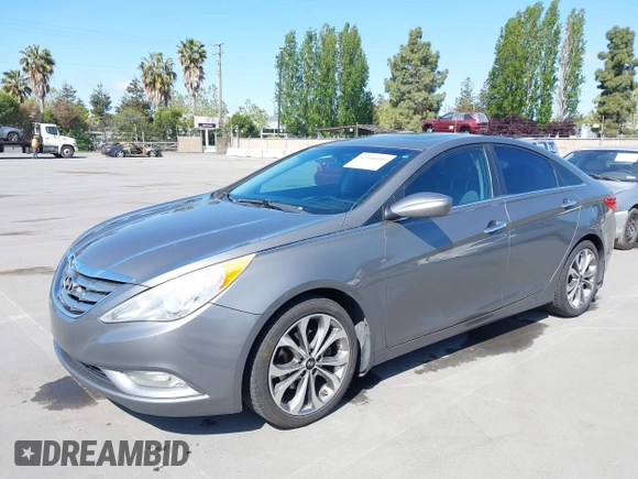 2013 Hyundai Sonata Limited with VIN 5NPEC4AB8DH618423, listed as a IAAI auction lot 42146040 with 195,427 mi miles and . Bid and sale history available at carsss.com. Image 6.