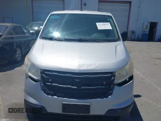2015 Chevrolet City Express Cargo LS z VIN 3N63M0YN3FK726807, wystawiony jako IAAI lot #42210653 z przebiegiem 118 414 mil mil oraz . Historia ofert i sprzedaży dostępna na DreamBid. Obrazek 12.