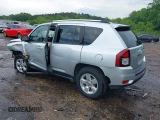 2014 Jeep Compass Sport with VIN 1C4NJCBA5ED620532, listed as a IAAI auction lot 42110469 with 137,177 mi miles. Bid and sale history available at carsss.com. Image 3.
