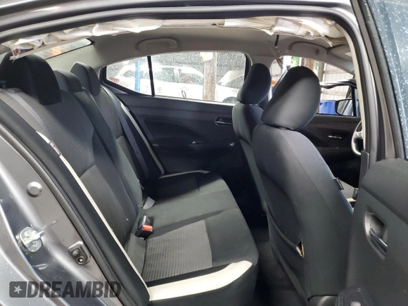 2022 Nissan Versa SV z VIN 3N1CN8EV5NL848664, wystawiony jako Copart lot #58550235 z przebiegiem 56 891 mil mil oraz Szkoda całkowita • Salvage title. Historia ofert i sprzedaży dostępna na DreamBid. Obrazek 10.