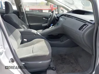 2011 Toyota Prius I with VIN JTDKN3DU8B5301761, listed as a IAAI auction lot 41916082 with 183,834 mi miles. Bid and sale history available at carsss.com. Image 5.