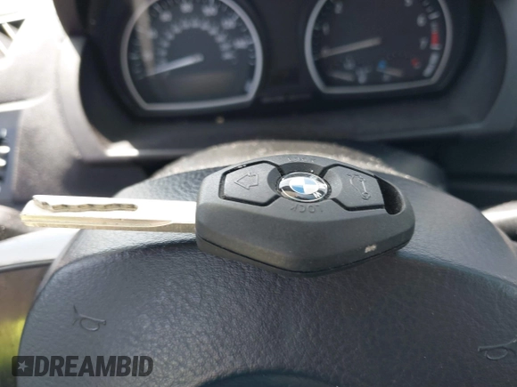 2006 BMW X3 3.0i with VIN WBXPA934X6WG88115, listed as a IAAI auction lot 42243103 with 182,756 mi miles and . Bid and sale history available at DreamBid. Image 11.