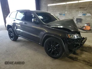 2020 Jeep Grand Cherokee Altitude with VIN 1C4RJFAG5LC243180, listed as a Copart auction lot 49681785 with 102,440 mi miles and Salvage Title. Bid and sale history available at carsss.com. Image 4.
