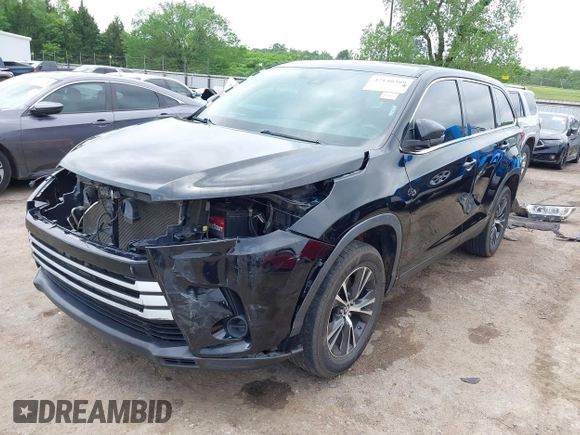 2019 Toyota Highlander LE z VIN 5TDZZRFH3KS313011, wystawiony jako IAAI lot #42140309 z przebiegiem 129 487 mil mil oraz . Historia ofert i sprzedaży dostępna na DreamBid. Obrazek 19.