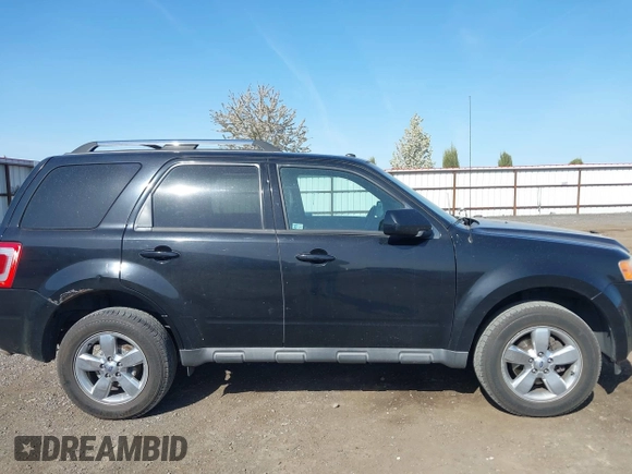 2010 Ford Escape Limited z VIN 1FMCU9E74AKB24589, wystawiony jako IAAI lot #42119996 z przebiegiem 154 745 mil mil oraz . Historia ofert i sprzedaży dostępna na DreamBid. Obrazek 13.