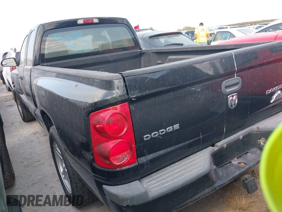 2010 Dodge Dakota with VIN 1D7CE3BK3AS164353, listed as a IAAI auction lot 40646738 with 146,625 mi miles and . Bid and sale history available at DreamBid. Image 3.