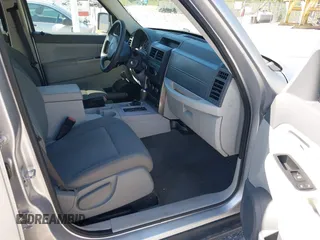 2008 Jeep Liberty Sport with VIN 1J8GN28K78W131686, listed as a IAAI auction lot 42043342 with 151,366 mi miles and . Bid and sale history available at DreamBid. Image 5.