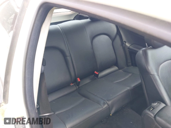 2005 Mercedes-Benz C 230 Kompressor с VIN WDBRN40J65A691009, выставлен на аукционе IAAI как лот 42763934 с пробегом 163 633 миль миль и . История ставок и продаж доступна на DreamBid. Изображение 8.