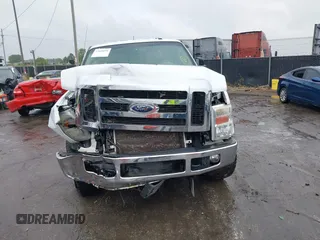 2010 Ford F-250 XL z VIN 1FTSW2B52AEB33231, wystawiony jako IAAI lot #37505696 z przebiegiem 277 288 mil mil oraz . Historia ofert i sprzedaży dostępna na DreamBid. Obrazek 13.