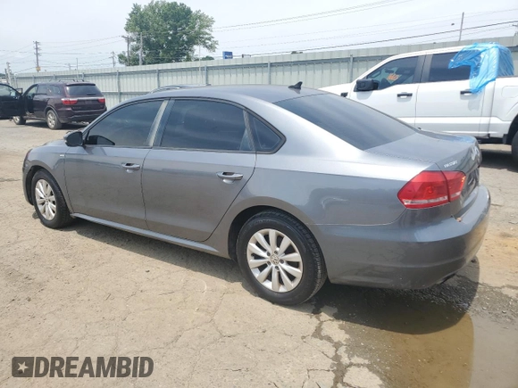 2014 Volkswagen Passat Wolfsburg Edition with VIN 1VWAT7A33EC066817, listed as a Copart auction lot 60502745 with 183,263 mi miles and Salvage title. Bid and sale history available at DreamBid. Image 2.