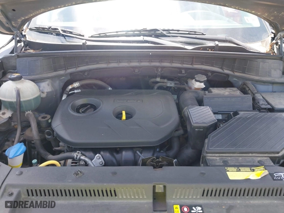 2016 Hyundai Tucson SE with VIN KM8J23A44GU119203, listed as a IAAI auction lot 42104002 with 139,797 mi miles. Bid and sale history available at carsss.com. Image 10.