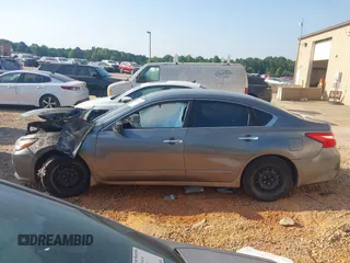 2017 Nissan Altima S with VIN 1N4AL3AP0HC200658, listed as a IAAI auction lot 42596485 with Not provided miles and . Bid and sale history available at DreamBid. Image 14.