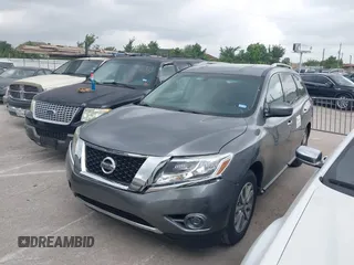 2016 Nissan Pathfinder S with VIN 5N1AR2MM4GC652935, listed as a IAAI auction lot 42101585 with 161,754 mi miles and . Bid and sale history available at DreamBid. Image 2.