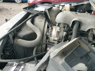 2003 GMC Sierra 1500 SLE с VIN 1GTEK19T53E241692, выставлен на аукционе IAAI как лот 41140059 с пробегом 106 472 миль миль и . История ставок и продаж доступна на DreamBid. Изображение 19.